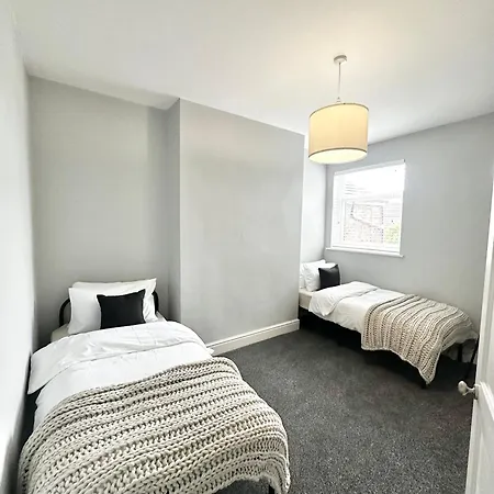 Victorian Stay - 5 Bedroom House Manchester Exterior photo